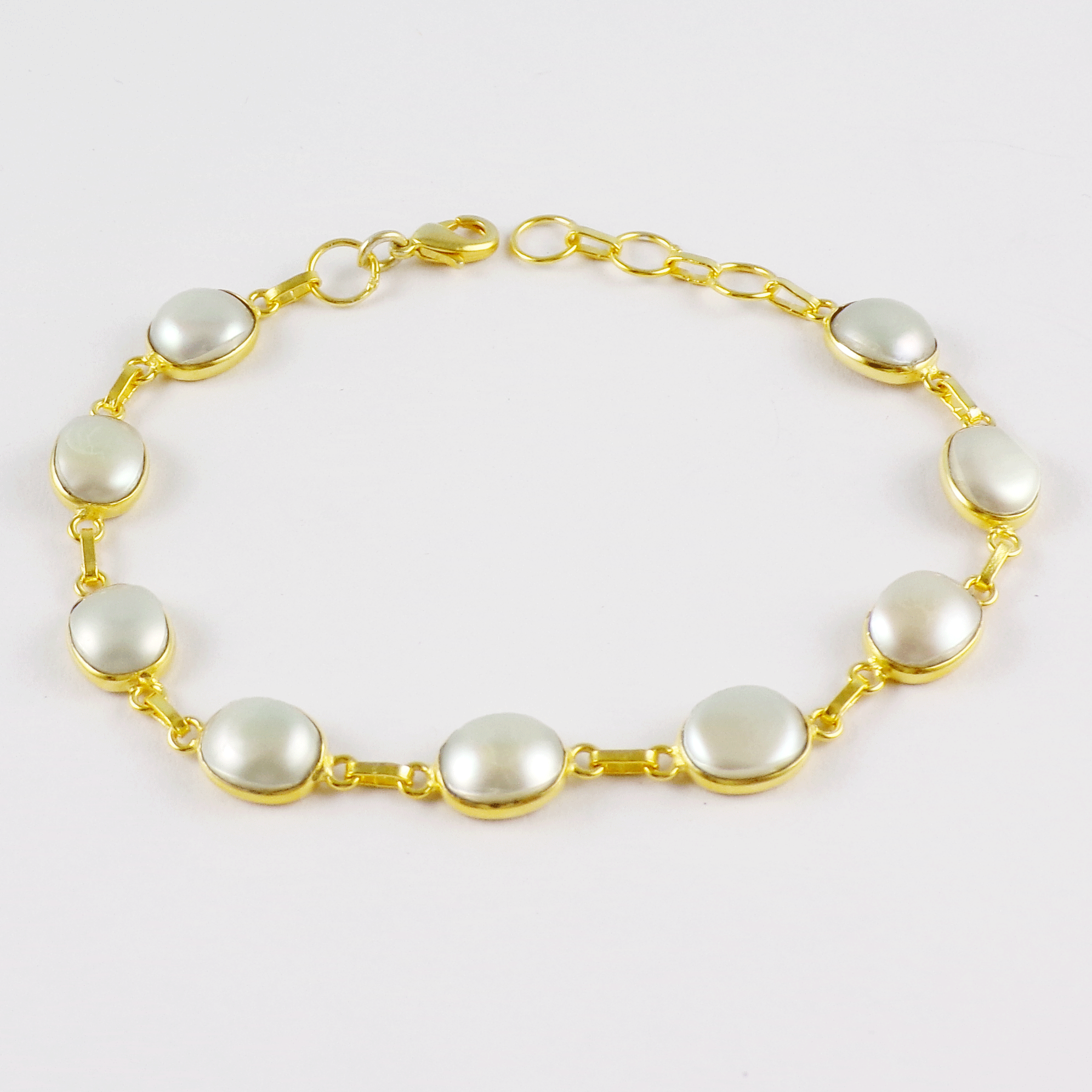 Biwa Pearl Brass Bracelet L - BZB998 18K Gold Plated Cab Oval Shape 7x9mm Bezel Setting Brass Bracelet
